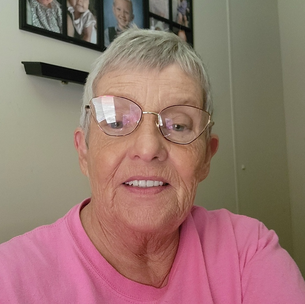 Meet your Posher, Sheila